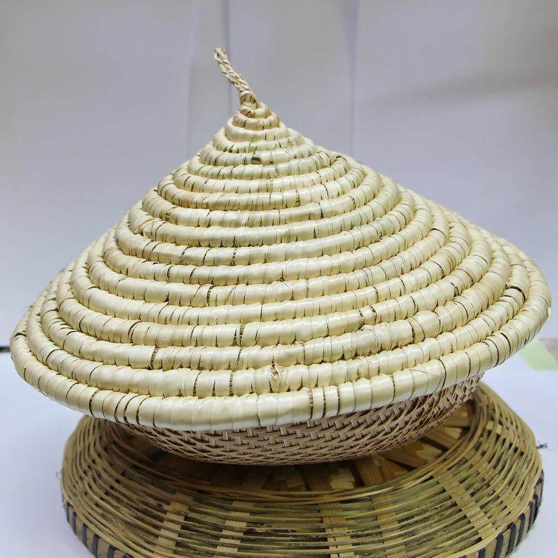 纯手工天然草编厨房烹饪用具蒸锅盖子酒缸盖墙饰尖顶云南草编锅盖