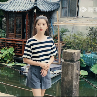 橘子汽水金美辰周渔李凯馨同款休闲条纹圆领T恤时尚松短袖T恤女