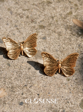 CLOSENSE『山谷晓蝶』小众设计素金蝴蝶耳饰 通勤氛围感高级耳夹