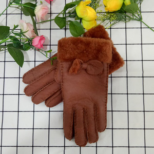 羊皮皮毛一体手套女款真皮手套秋冬加厚保暖真皮羊毛手套骑车防寒
