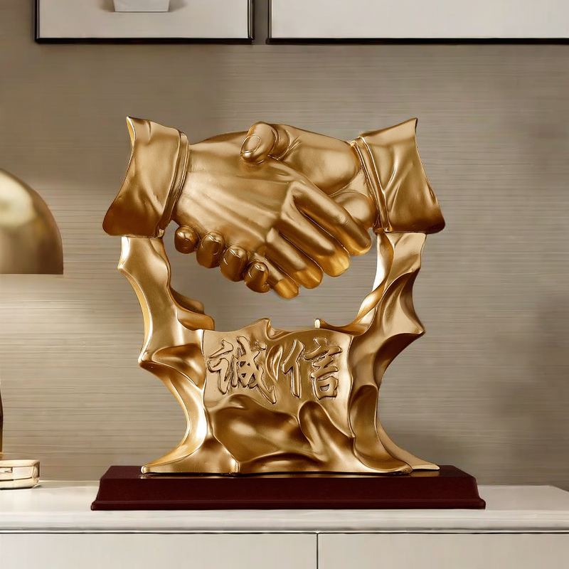 诚信之手办公桌摆件昶晟