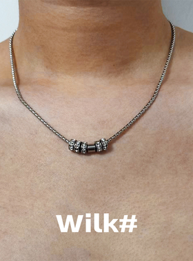 亮闪闪小蛮腰项链钛钢不掉色的哦