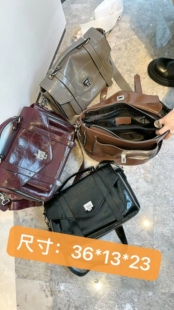 Proenza 百搭单肩斜挎手提大容量邮差包牛皮小方包包 Schouler时尚