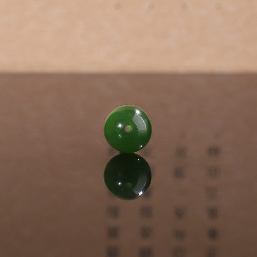 天然和田玉俄料老坑碧玉圆珠9.6mm 225号菠菜绿老坑料配饰散珠