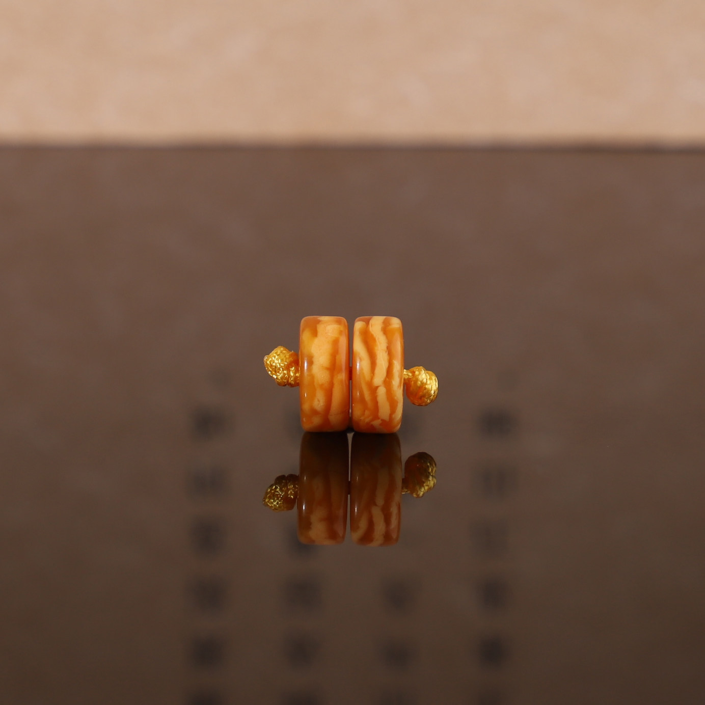 俄料老蜜蜡古董蜜蜡直切隔片对珠8.1*3.5mm 精品垫片手链配珠 G27