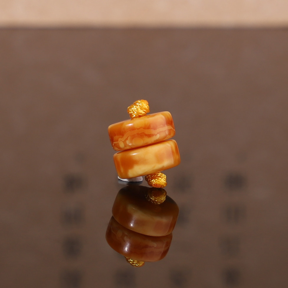 俄料老蜜蜡古董蜜蜡直切隔片对珠 8.1*3.5mm 精品垫片手链配珠 G5