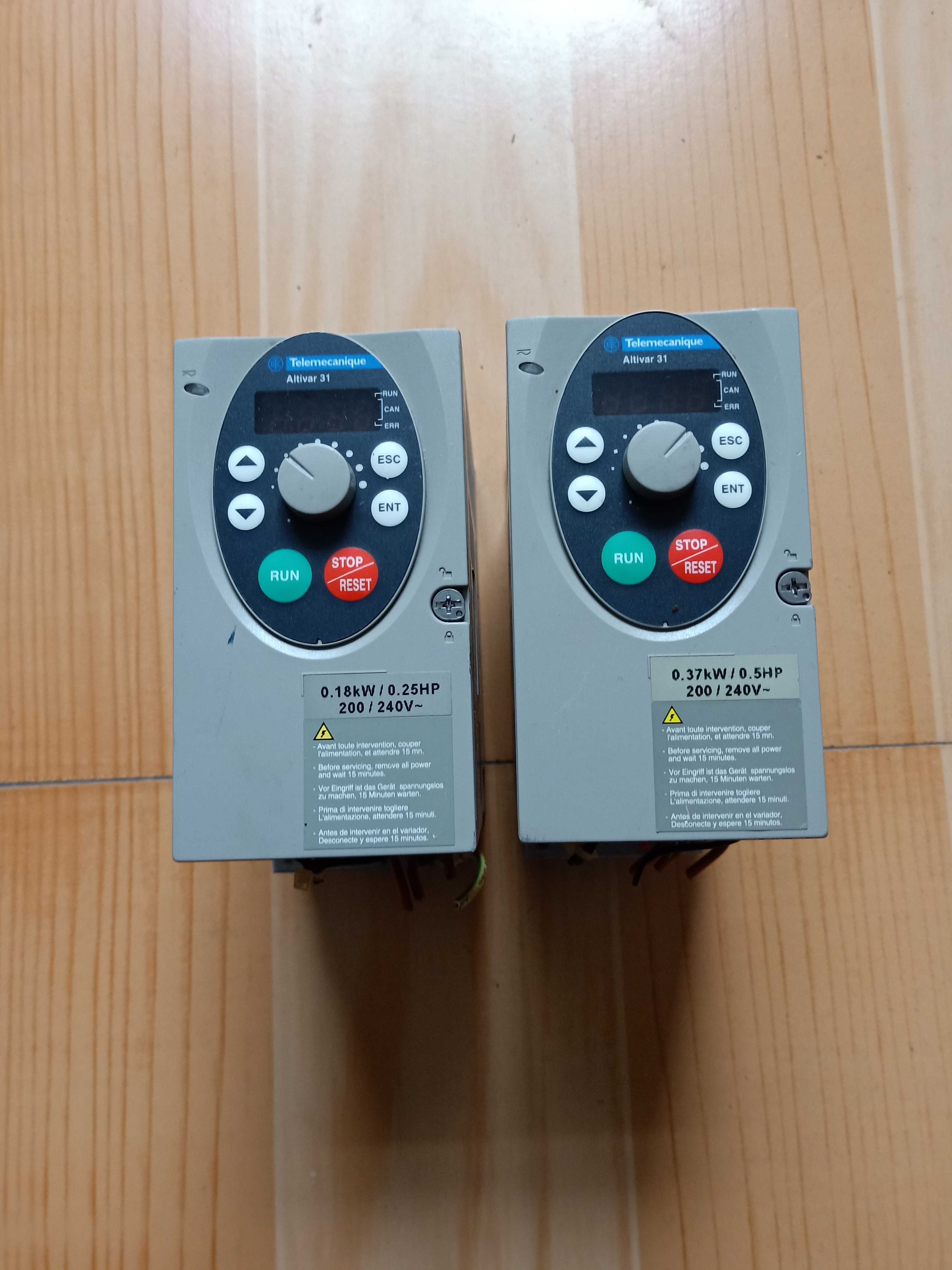 二手 施耐德变频器ATV31系列ATV31H018M2A 0.18KW 原装拆机实物图