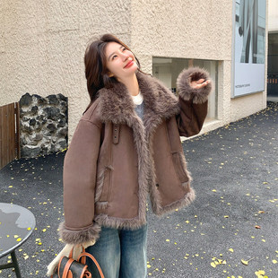 首发新款 P215 现货 2657 K318 托卡皮毛一体外套2C285