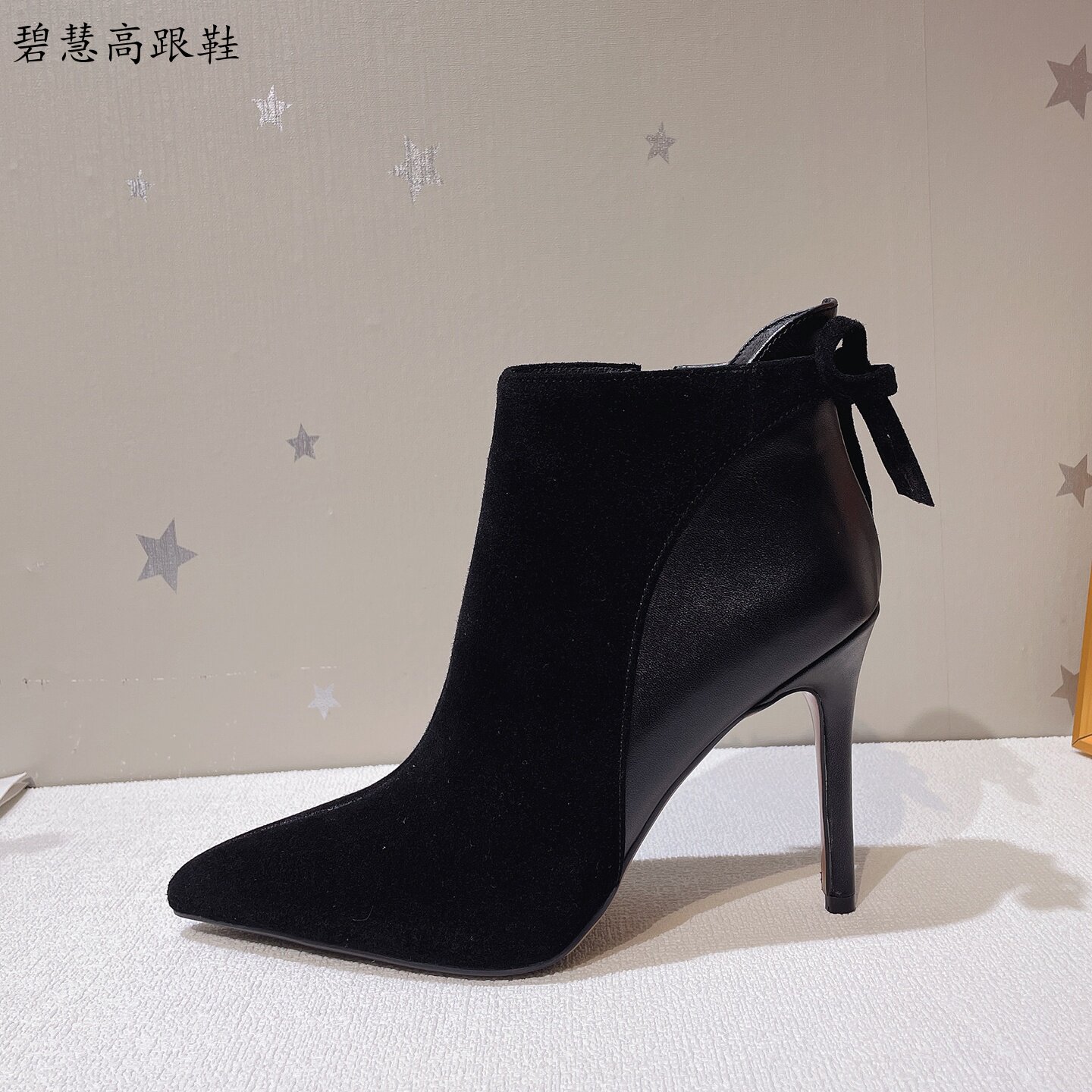 10CM,尖头蝴蝶结高跟短靴女靴子