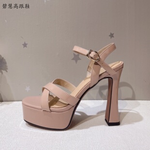 2025夏季新品小个子不累脚12CM粗跟防水台露趾高跟鞋子一字带凉鞋