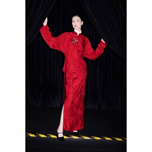 Messential红鎏金渐变钉珠衬衫