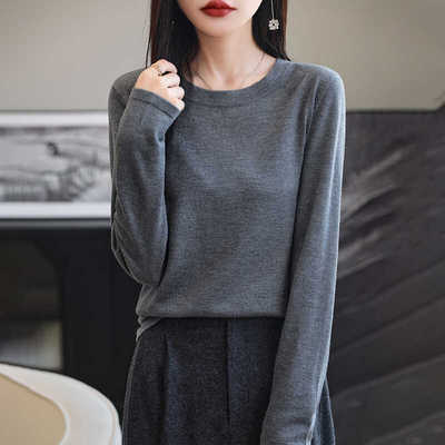 宽松显瘦超细精纺针织打底衫圆领