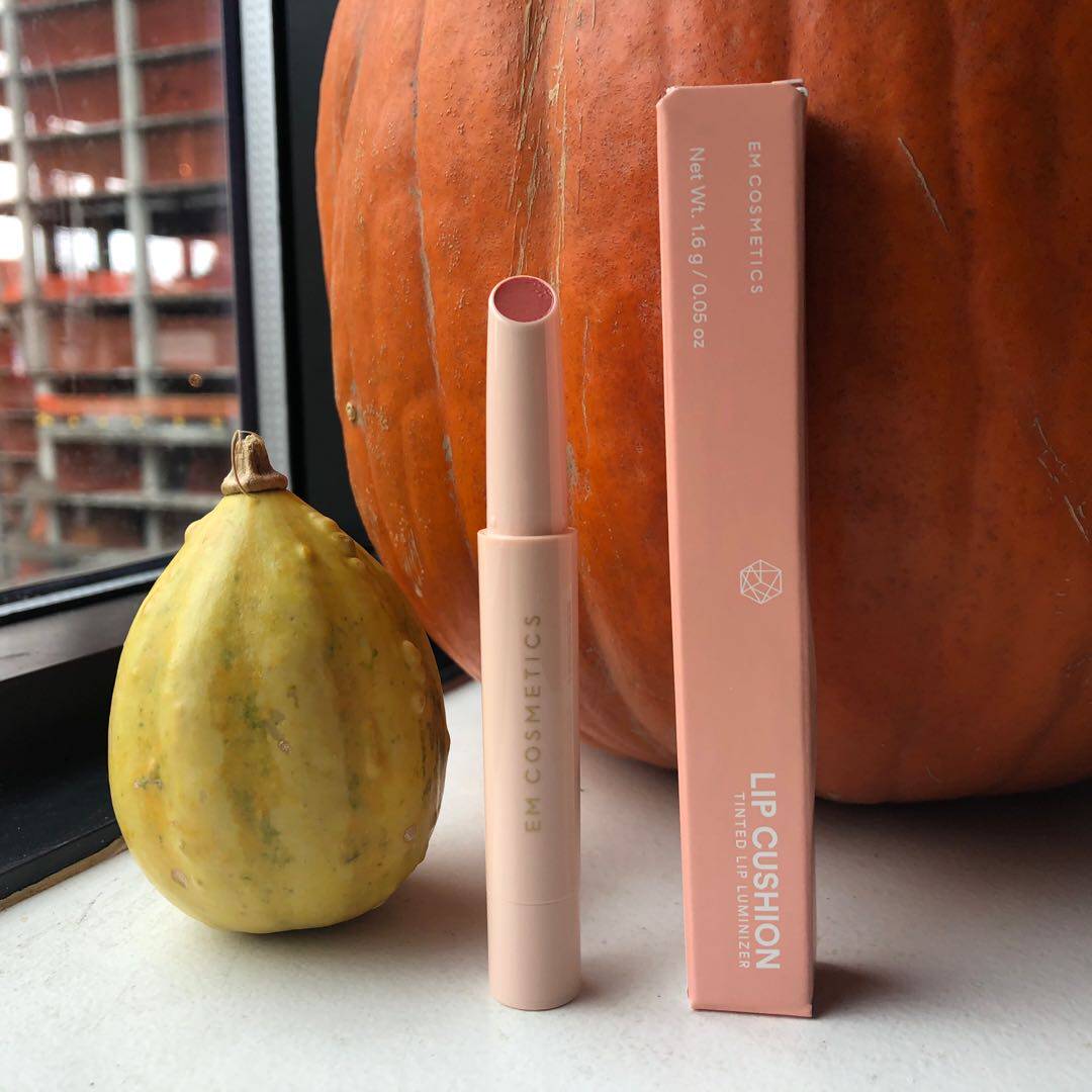 现EM Cosmetics新品口红唇膏LIP CUSHION色号全滋润衬人显气色