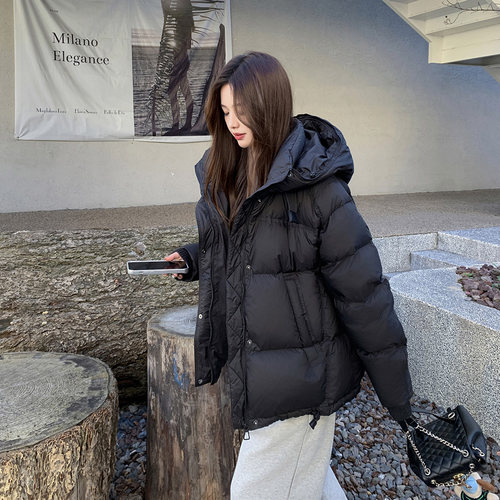 黑色鹅绒羽绒服女冬季2025新款时尚短款小个子高级感加厚大牌高端