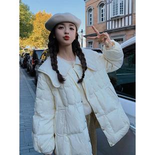 白色娃娃领羽绒服女冬季2024新款学院风可爱宽松轻薄款白鸭绒外套