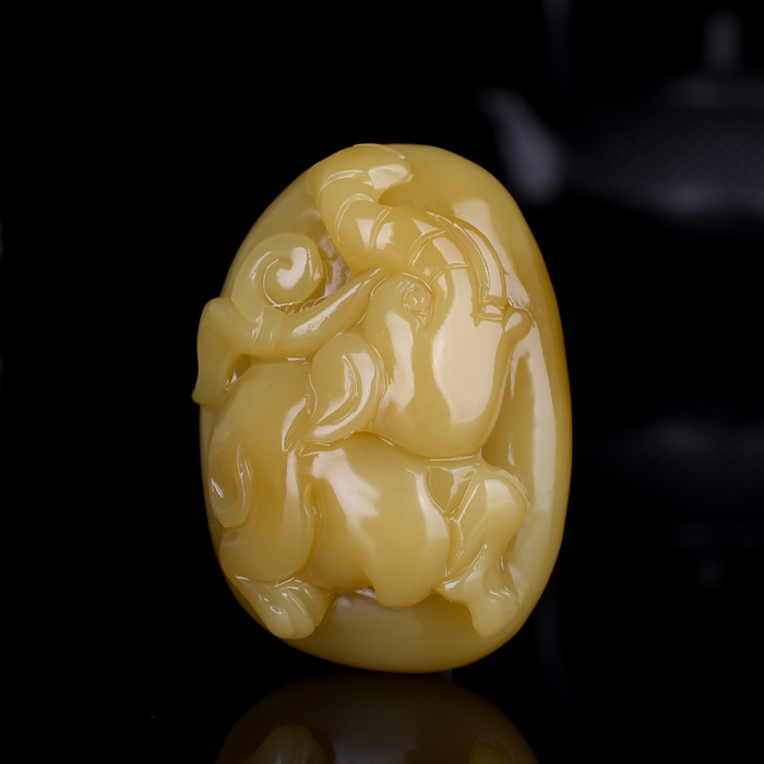 天然新疆和田玉如意吊坠糖料原石人工雕刻如意大象挂件项链坠玉器