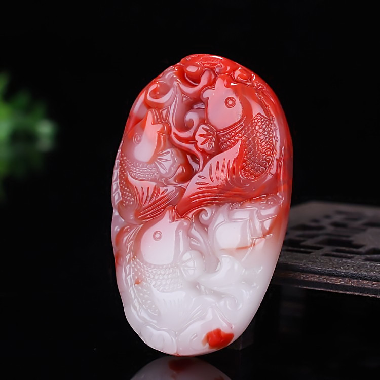 天然新疆和田玉彩玉富贵有鱼手把件鸡血玉连年有余莲花鱼把件挂件,珠宝/钻石/翡翠,手饰,淘宝优惠券,粉丝福利购,淘宝优惠卷