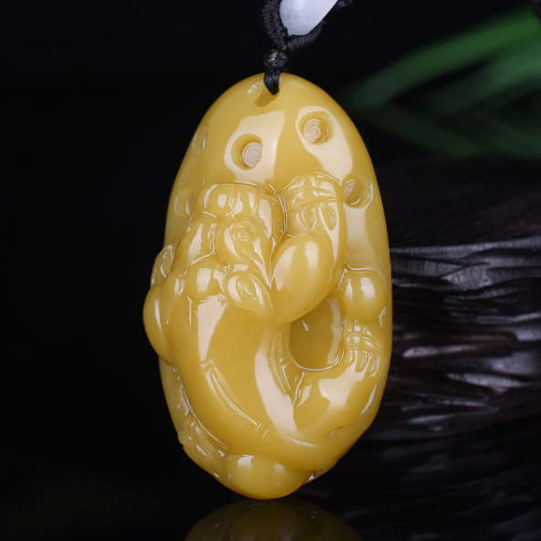 天然新疆和田玉糖料貔貅吊坠招财貔貅旺财玉挂件项链坠玉坠玉器