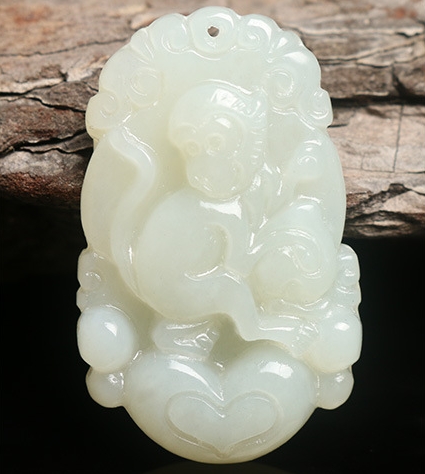 天然和田玉白玉生肖猴吊坠鼠牛虎兔龙蛇马羊猴鸡狗猪十二属相吊坠