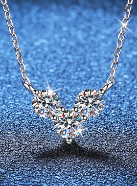 S925银镀18K金PT950铂金镶嵌莫桑石吊坠爱心时尚锁骨链莫桑钻项链