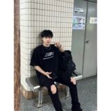 1506/Q80510/P32纯黑色破洞牛仔裤男高街潮牌修身直筒微喇裤，男装牛仔裤，星座1506