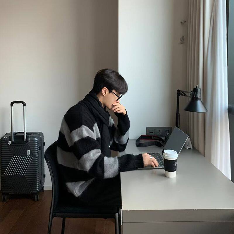 1506/QM010/P55男条纹痞帅韩系设计感小众大朗针织衫卫衣外套1，男装针织衫/毛衣，星座1506