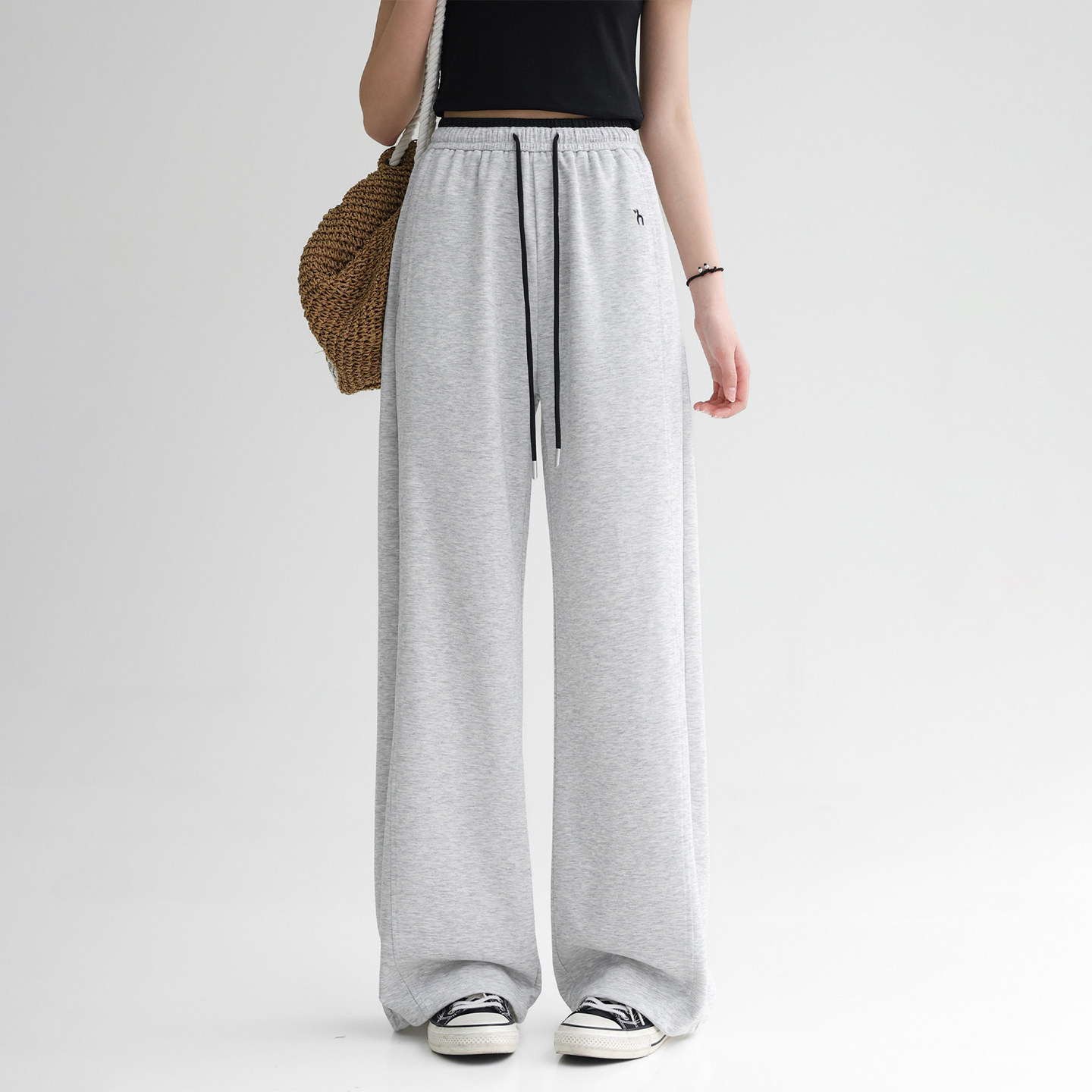 女童夏季薄款运动裤骄骄虎2026新款初中生高中生直筒裤休闲裤9193