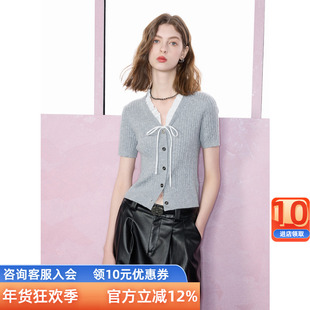 三彩ibudu2025秋季新款修身短款针织衫绞花肌理V领开衫外套女