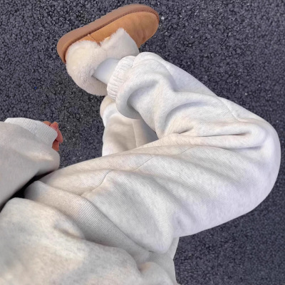 灰色运动裤女款秋冬季休闲宽松束脚裤小个子加绒加厚羊羔绒卫裤子