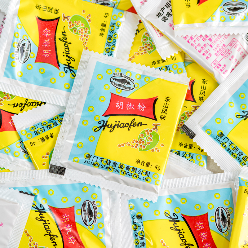 东门塔胡椒粉4g*300包东山风味散装小包装炖汤炒菜调味料商用外卖