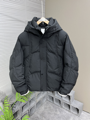 冬季连帽羽绒服男潮牌加厚保暖白鸭绒外套百搭纯色青年羽绒面包服