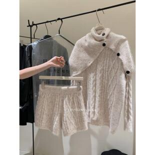短裤 麻花毛衫 伊嘉十三行设计感高领三件套针织毛衣女围脖 Y.JIA