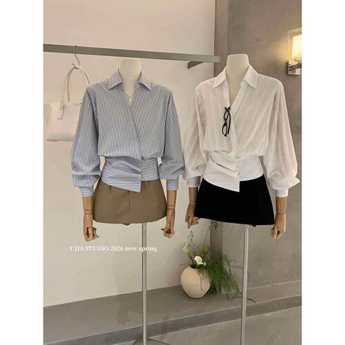 YJIA伊嘉韩系不规则门襟