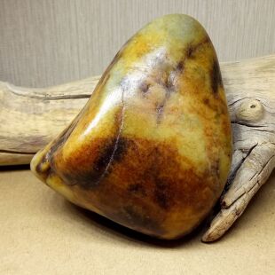 已结缘 油润把件小摆件新疆和田籽 黄皮籽料原石 真皮黄沁籽