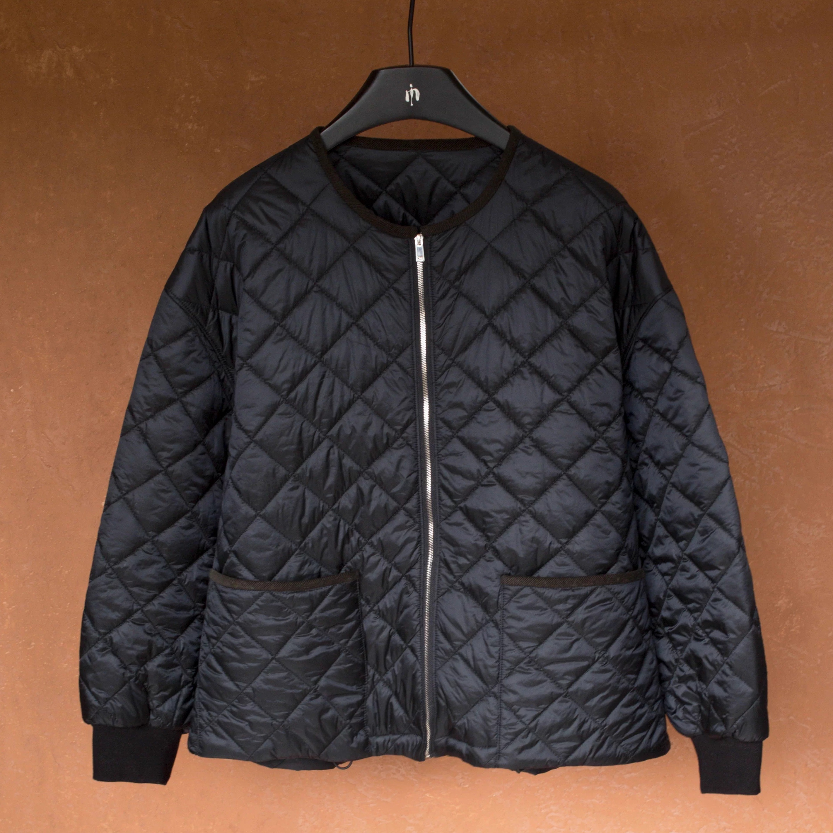 IMMUNO壹糯 黑色菱格设计短款夹克白鹅绒女宽松冬季保暖棉衣外套