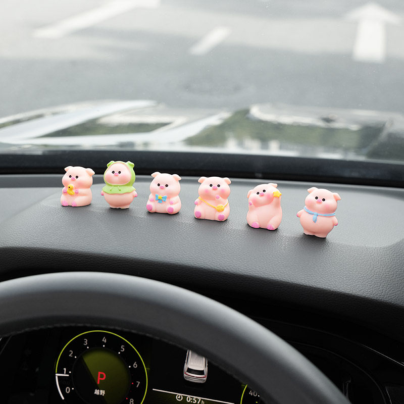 迷你小猪猪可爱摆件汽车屏幕装饰显示器玩偶车载萌萌中控台车内女