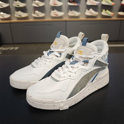 李宁休闲鞋女子2022春秋惟吾Mid中帮软弹轻便运动板鞋AGCS106