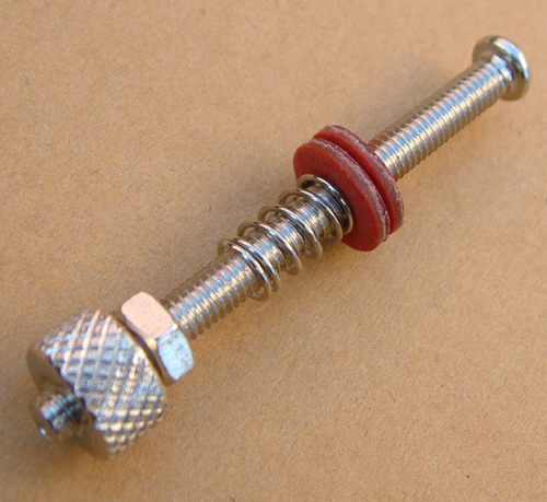 电脑cpu水冷头安装螺丝 CPU水冷头固定螺丝