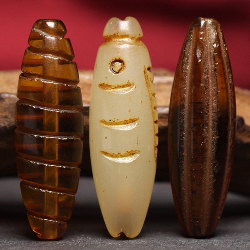 圣饰奇缘尼泊尔古法手工老琉璃长管鱼形螺纹瓜珠勒子项链文玩配饰