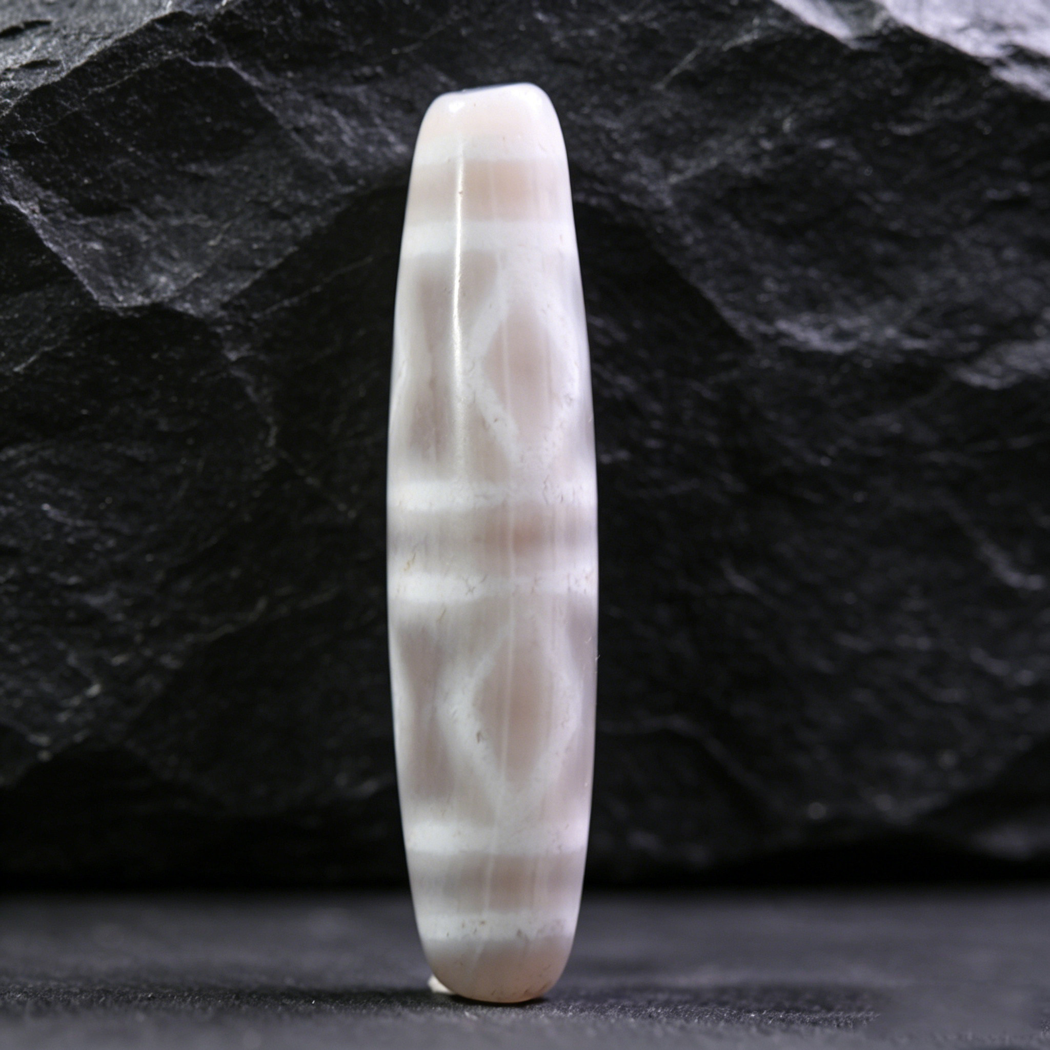 天珠天然西藏真品老矿原石玛瑙白豪金刚六眼天珠吊坠项链13*57mm