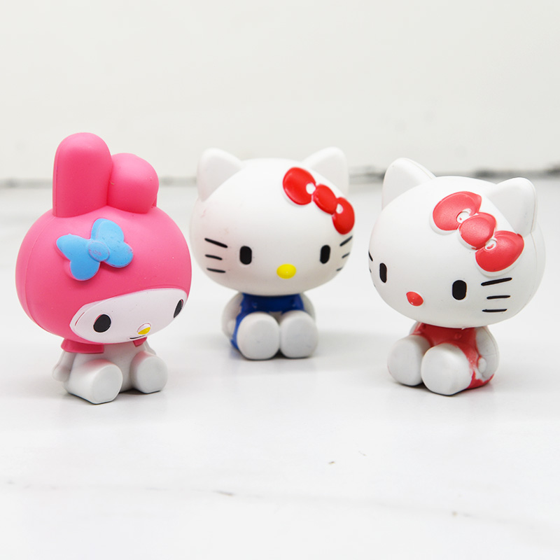 4个哆啦美乐蒂kt猫3件套蛋糕装饰