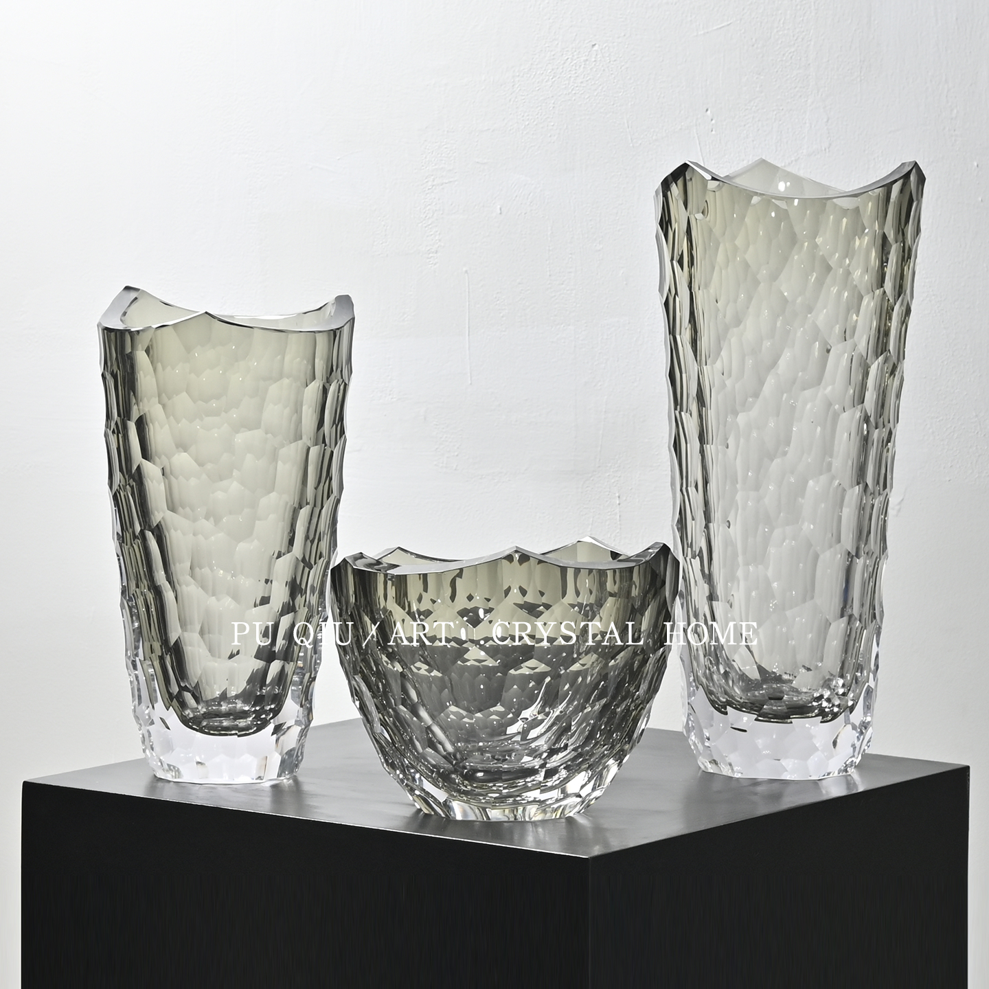 现代艺术凹凸菱形琉璃花瓶青灰色别墅餐桌插花器高档卧室书桌花瓶
