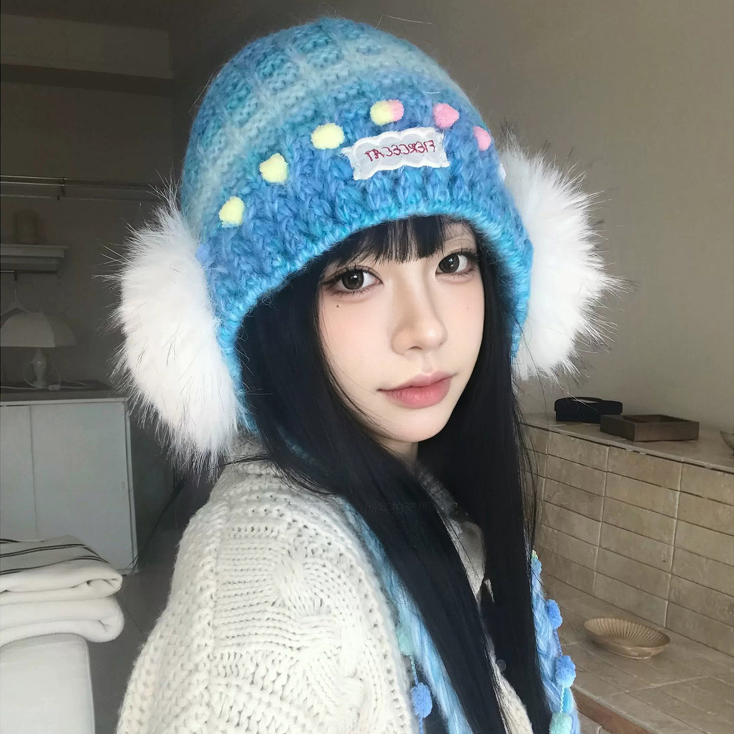 韩系毛绒针织护耳帽秋冬保暖显脸