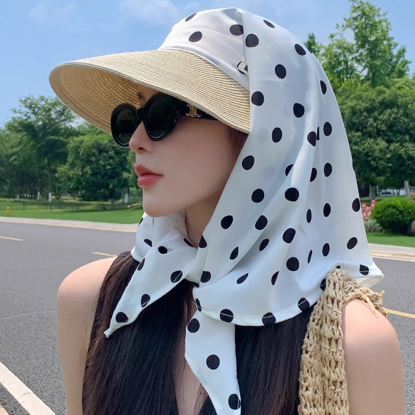 2025新款头巾帽子女夏季薄款高级感波点遮阳防晒帽海边大帽檐草帽