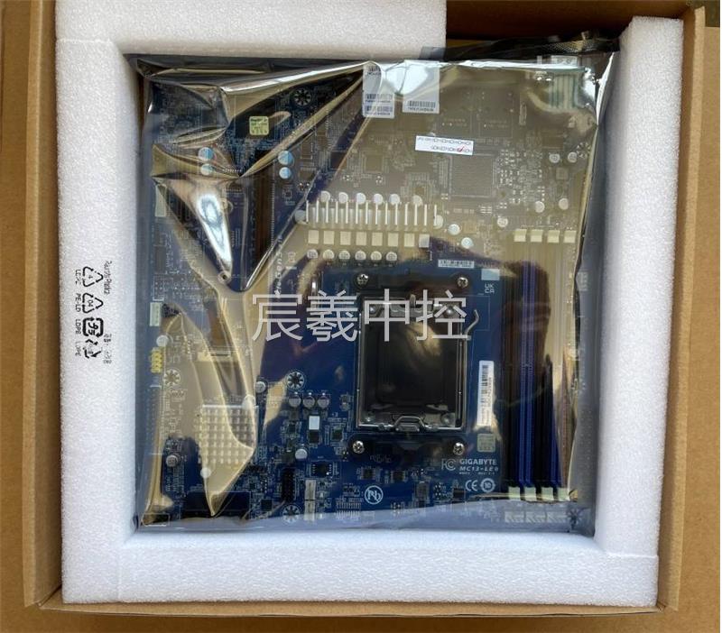 技嘉MC13-LE0/LE1 IPMI M.2 DDR5 AMD 单路服务器主板 盒装