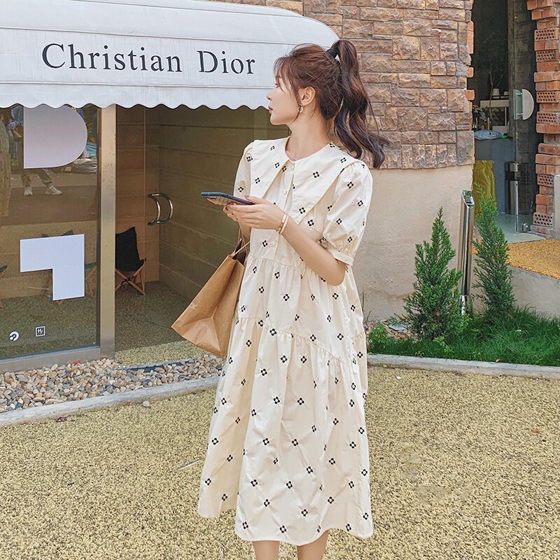 盐甜系白色尖领波点连衣裙女夏2025年新款超火好看松弛感减龄长裙,女装连衣裙,茜茜公主