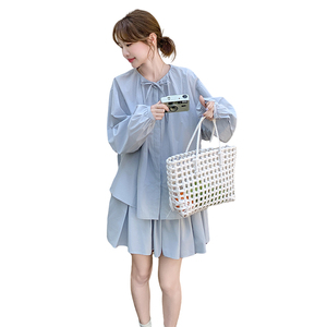 淡蓝色法式复古温柔风套装裙女夏季2025新款减龄上衣半身裙两件套图片