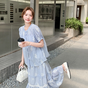 现货2025夏季绝美穿搭衬衫半裙套装166-2539P135K208