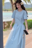 蓝色简单大方的连衣裙女夏2025新款超火减龄收腰显瘦高级感长裙子，女装连衣裙，茜茜公主