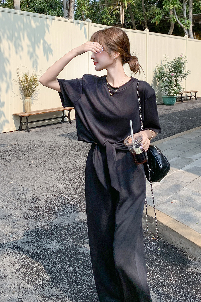 黑色韩版休闲运动风设计款T恤套装女2025年夏季新款阔腿裤两件套,女装套装/套裙,茜茜公主
